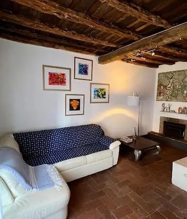 Charming House Isola Di Casa Carlo Alberto